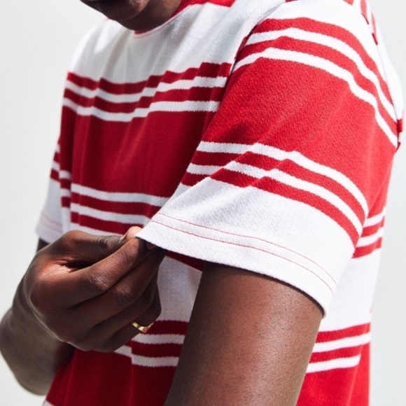 Urban Outfitters Crepe Striped Tee - Picture 2 of 8